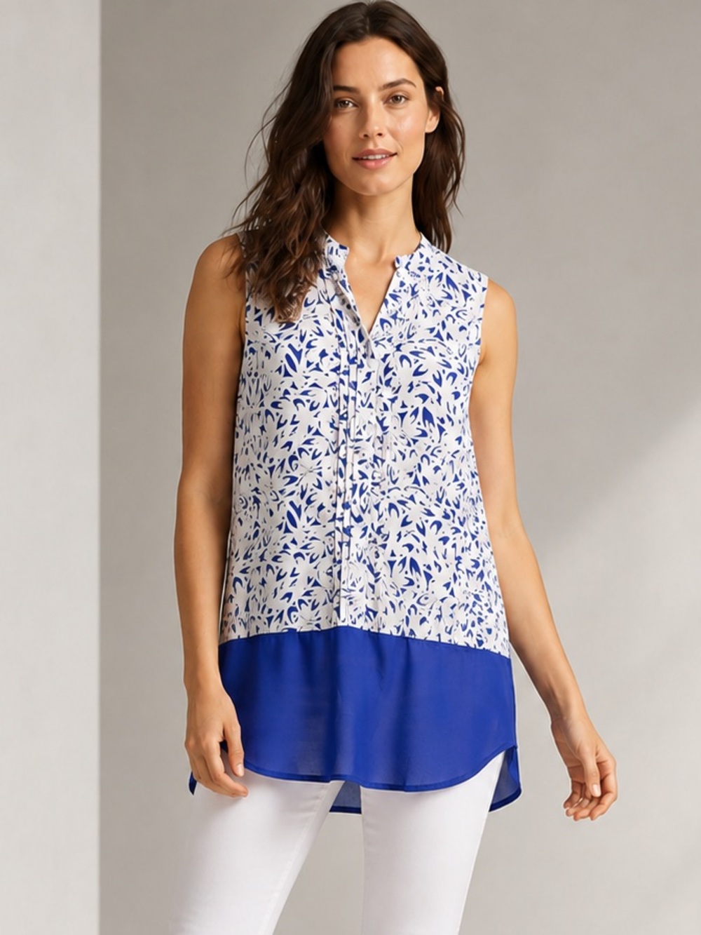 Maeve Tunic Top 100% Silk Abstract Print Sleeveless Blue White 4 Anthropologie